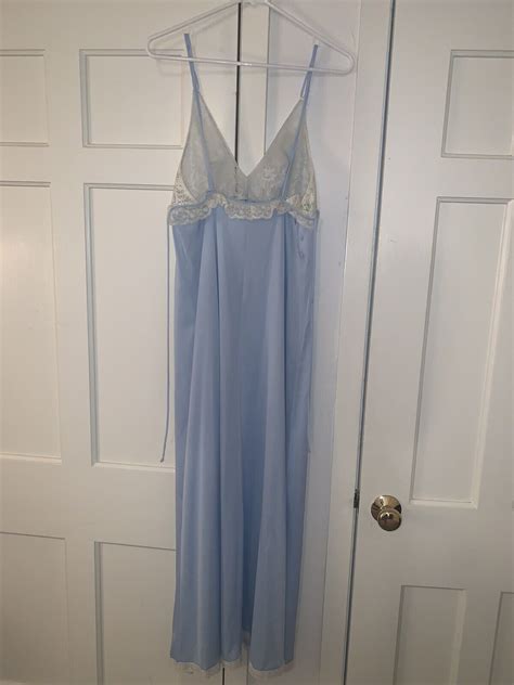 Vintage Vassarette Blue Lace Nylon Slip Dress Nightgown Lingerie Size