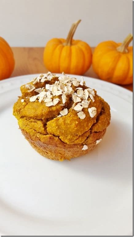 Super Easy Pumpkin Oatmeal Muffins Run Eat Repeat
