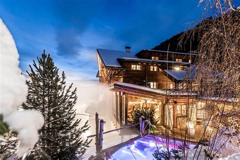 Natur Und Wanderhotel In Den Dolomiten L Snerhof