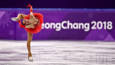 Russian Alina Zagitova Gets Gold In Figure Skating Olympic Athletes Olympic Team Fluid In Ears