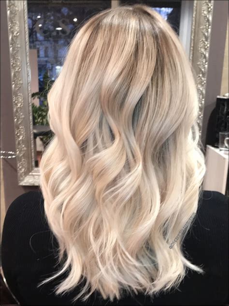 insta and pinterest amymckeown5 perfect blonde hair ombre hair blonde hair styles
