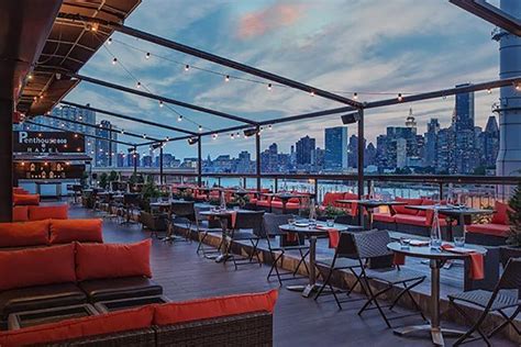 Where To Drink In Long Island City The 6 Bars Not To Miss