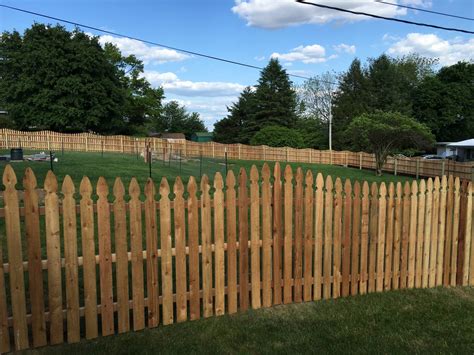 Red Cedar French Gothic Concave Picket Smucker Fencing