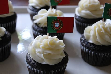 Double Trouble Desserts Portuguese Pride Cupcakes