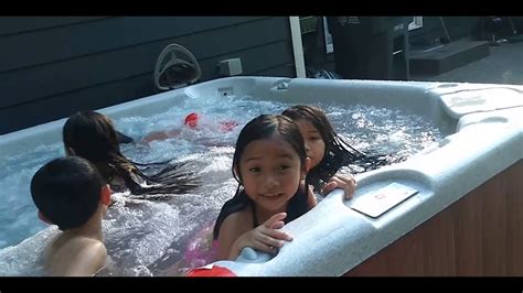 5 Little Friends Playing In Hot Tub Spa While Waiting For Pacquiao Fight Youtube