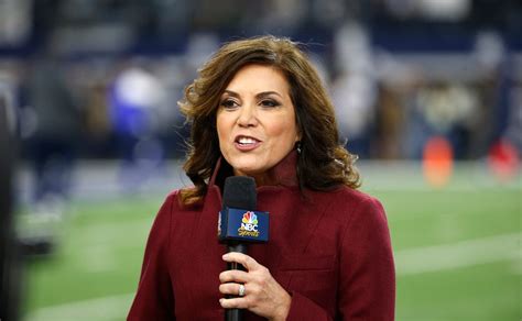 Tafoya Working 250th Nfl Game As Sideline Reporter Fox Sports