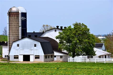 Chapter 20 Amish Farm In Lancaster County Pennsylvania Encircle Photos