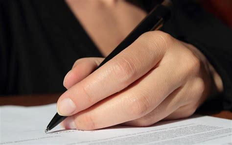 15 Things You Never Knew About Left Handed People Left Handed Facts