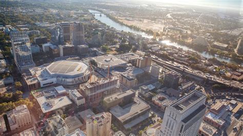 Sacramento, emerging from Bay Area's shadow, becoming booming urban ...