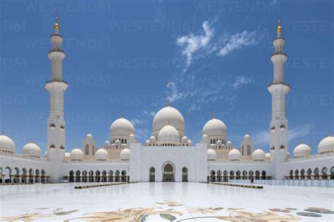 Sheikh Zayed Grand Mosque Abu Dhabi United Arab Emirates Middle East