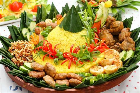 Maybe you would like to learn more about one of these? 3 Cerita Menarik tentang Makanan Khas Indonesia yang Tak ...