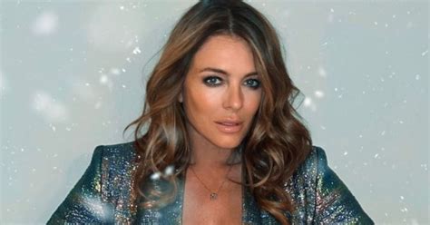 Wow Elizabeth Hurley Flashed Her Forms In A Spectacular Suit Daily News