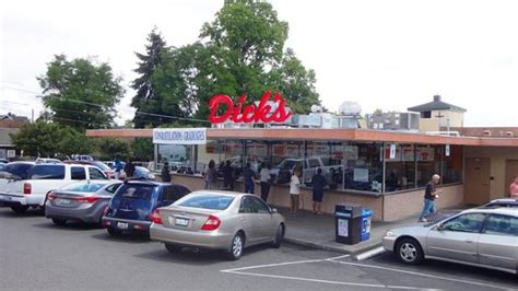 Dicks Drive In 45th St Seattle Comentários De Restaurantes
