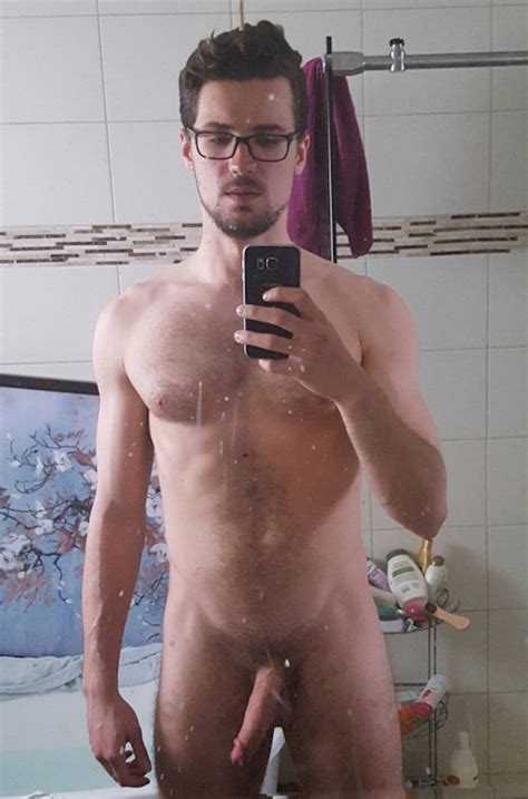 Photo Guys With Glasses Page 44 Lpsg