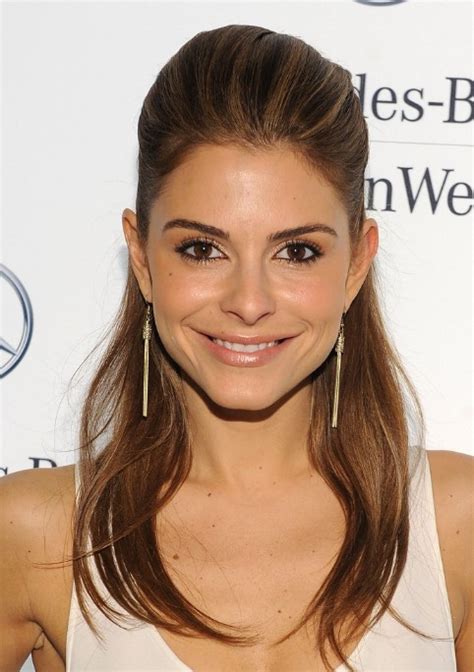 Straight up hair style black woman. Maria Menounos Half Up Half Down Hairstyle for Long ...