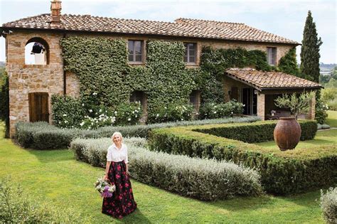 Eileen guggenheim, the socialite who is head of the new york academy of art and former aide to prince charles, has finally broken her silence regarding her role in the jeffrey epstein affair. Under the Tuscan Sun: Eileen Guggenheim | Mediterranean ...