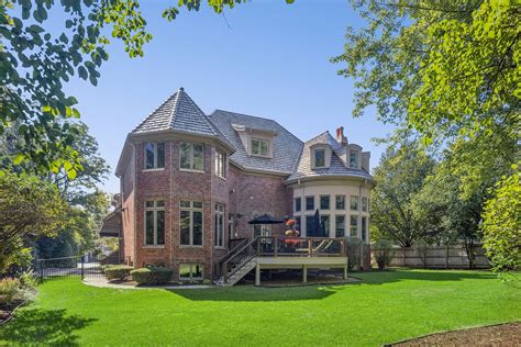 8000 Square Foot European Style Brick Mansion In Hinsdale Il The