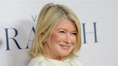 Martha Stewart Mastered The Perfect Tousled Beach Waves For Summer