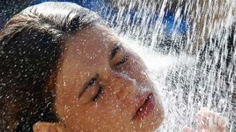 Conoce Los Beneficios De Bañarse Con Agua Fría El Debate