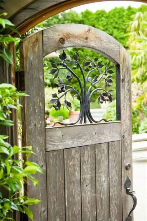 Unusual Garden Gates And Fence Design Ideas Garden Gates And Fencing