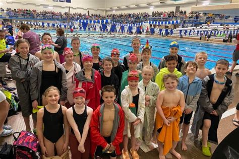Two Dcy Swimmers Qualify For Nationals Door County Pulse
