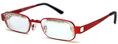 Eyejusters Self Adjustable Glasses For The Developing World