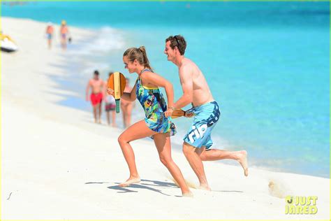 Photo Shirtless Andy Murray Ibiza Beach Besos With Kim Sears 07