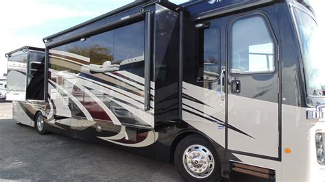12117c Used 2017 Holiday Rambler Endeavor 40d Diesel Pusher Rv For