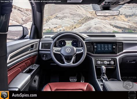 REVEALED! Volkswagen Unveils The All-new, 2020 Atlas Cross ...