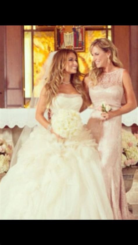 The ultimate guide to a perfect wedding dress. My dream wedding dress (With images) | Jessie james decker ...