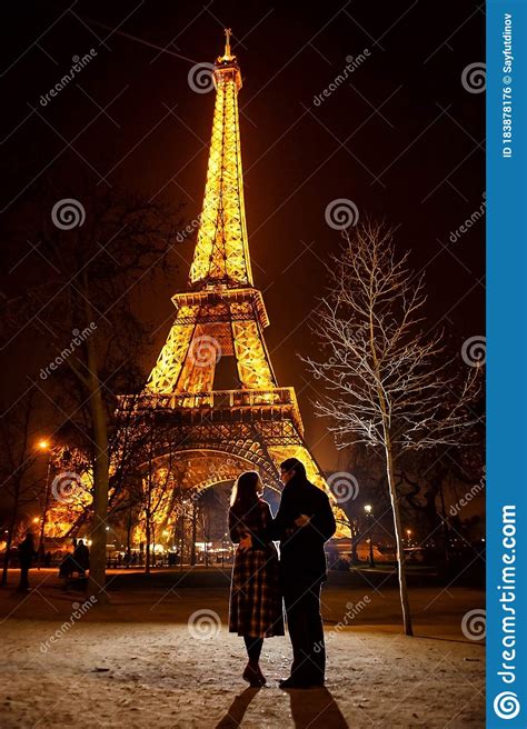 Lovers Near The Eiffel Tower Night In Paris Travel At Spring In France