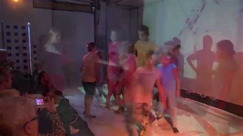 Wir Drehen Tanz Projekt Der Kreuzschwesternschule Linz Ars Electronica Festinal 2015 Youtube