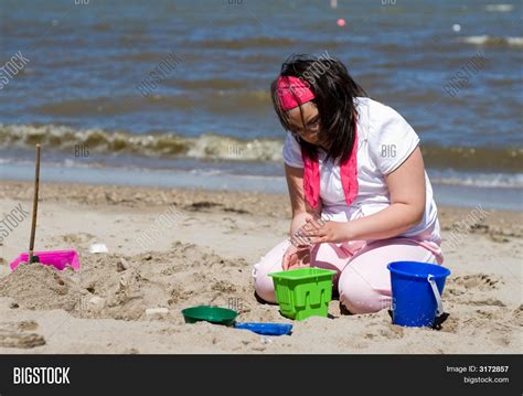 Girl Making Sand Image And Photo Free Trial Bigstock