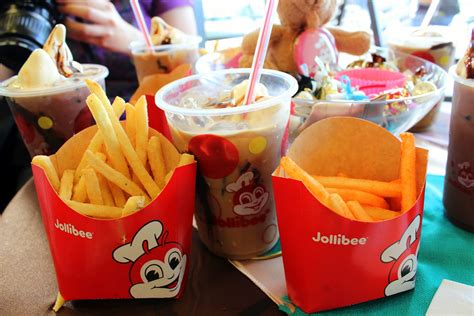 Wallflower Of The Jeepney Jollibees Chocolate And Coffee Floats