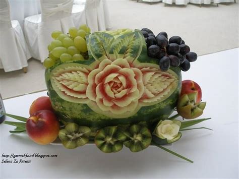 Garnishfoodblog Fruit Carving Arrangements And Food Garnishes August