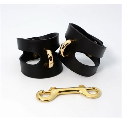Sex Leather Handcuffs Toys Cowhide Customized Wrist Bdsm Bondage Fetish