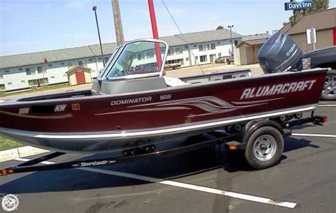 2012 Alumacraft Dominator 165 Aluminum Fishing Boat