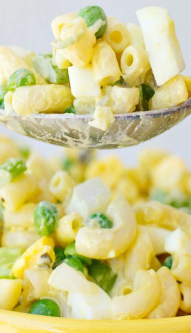 Drizzle olive oil over the top. Classic Macaroni Salad | Recipe | Classic macaroni salad ...