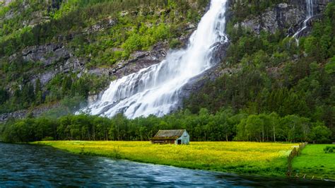 Norway Holiday Packages From £499 Kayak