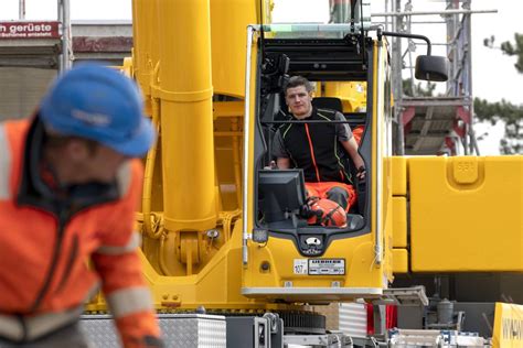 Als betreffendes unternehmen können sie jetzt ihre adresse bestätigen. Erster LTM 1120-4.1 für die Schweiz | Vertikal.net