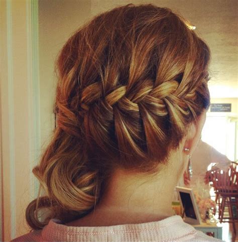 Side French Braid With Curls By Brooke Kenyon Coiffure Maquillage