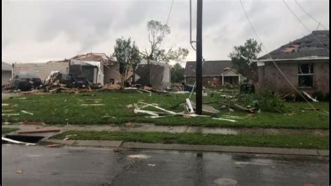 Easter Storms Sweep South Killing At Least 20 People