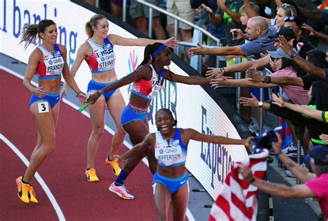 Slick U S Women Shock Jamaican Superstars To Win Sprint Relay Reuters