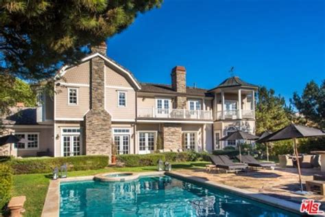 Jessica Alba Buys House For Sale Beverly Hills Ca Back 768x512 Beverly