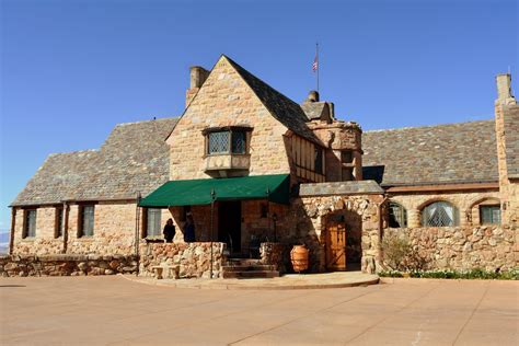 Mille Fiori Favoriti Cherokee Ranch And Castle