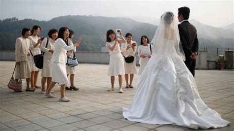 Photos 24000 South Korean Couples Attend A Mass Wedding In Gapyeong