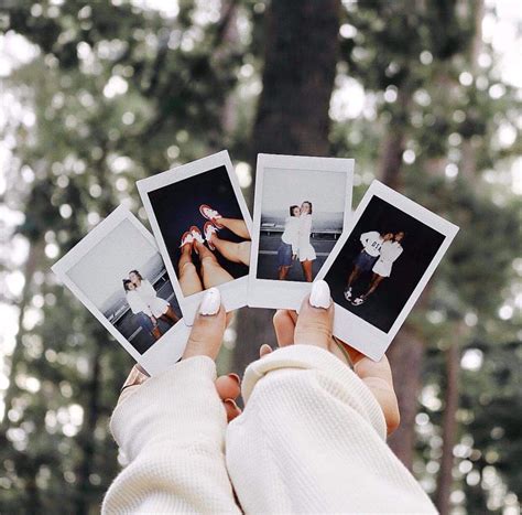 Pin By Richell ฅωฅ On Gals Creative Senior Pictures Poloroid