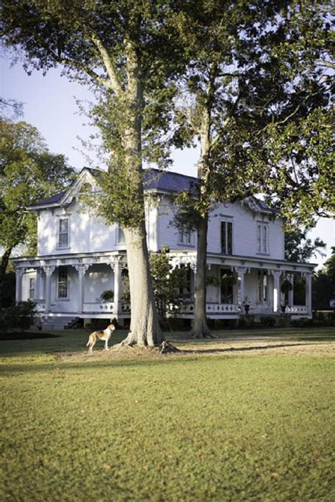 111 Best Images About I Will Live In An Old 2 Story White Farmhouse On