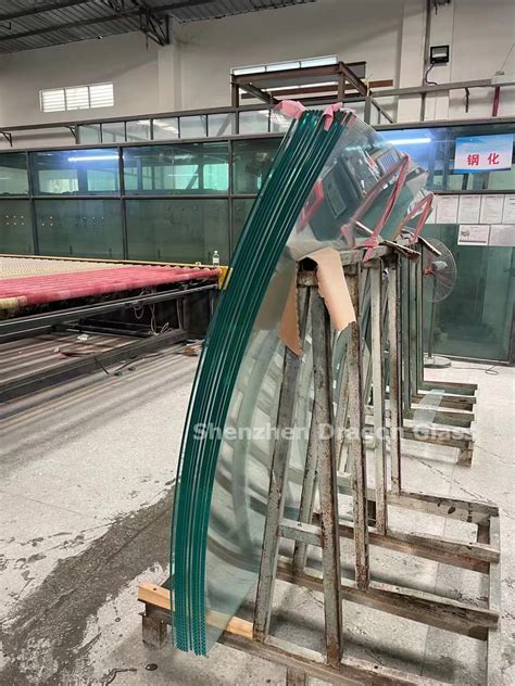Ce Certified 1752mm Curved Laminated Glass Ultra Clear Glass
