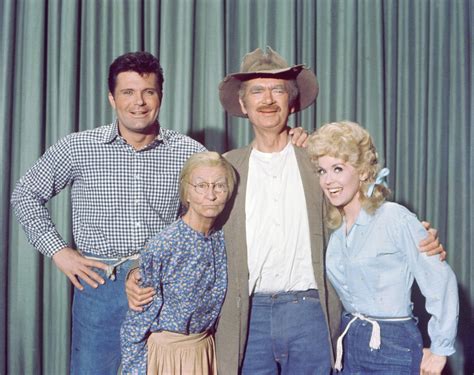 The Beverly Hillbillies Donna Douglas Was Embarrassed When Jerry